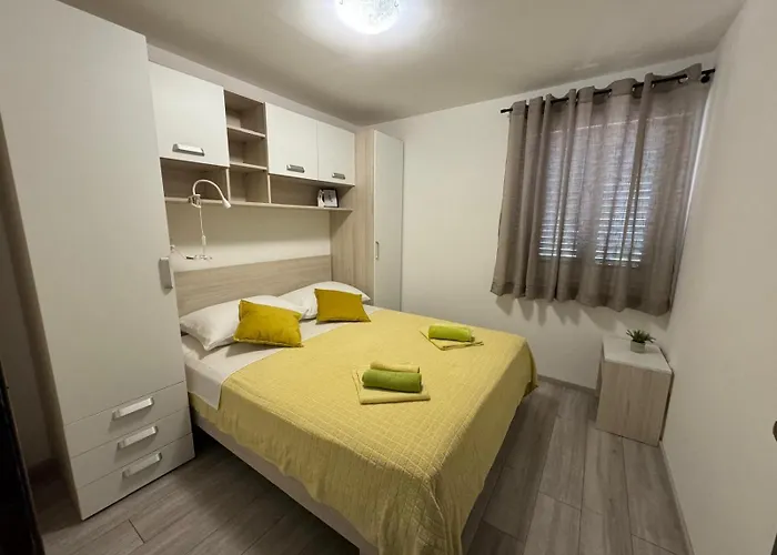 Апартаменты Garden View Сали